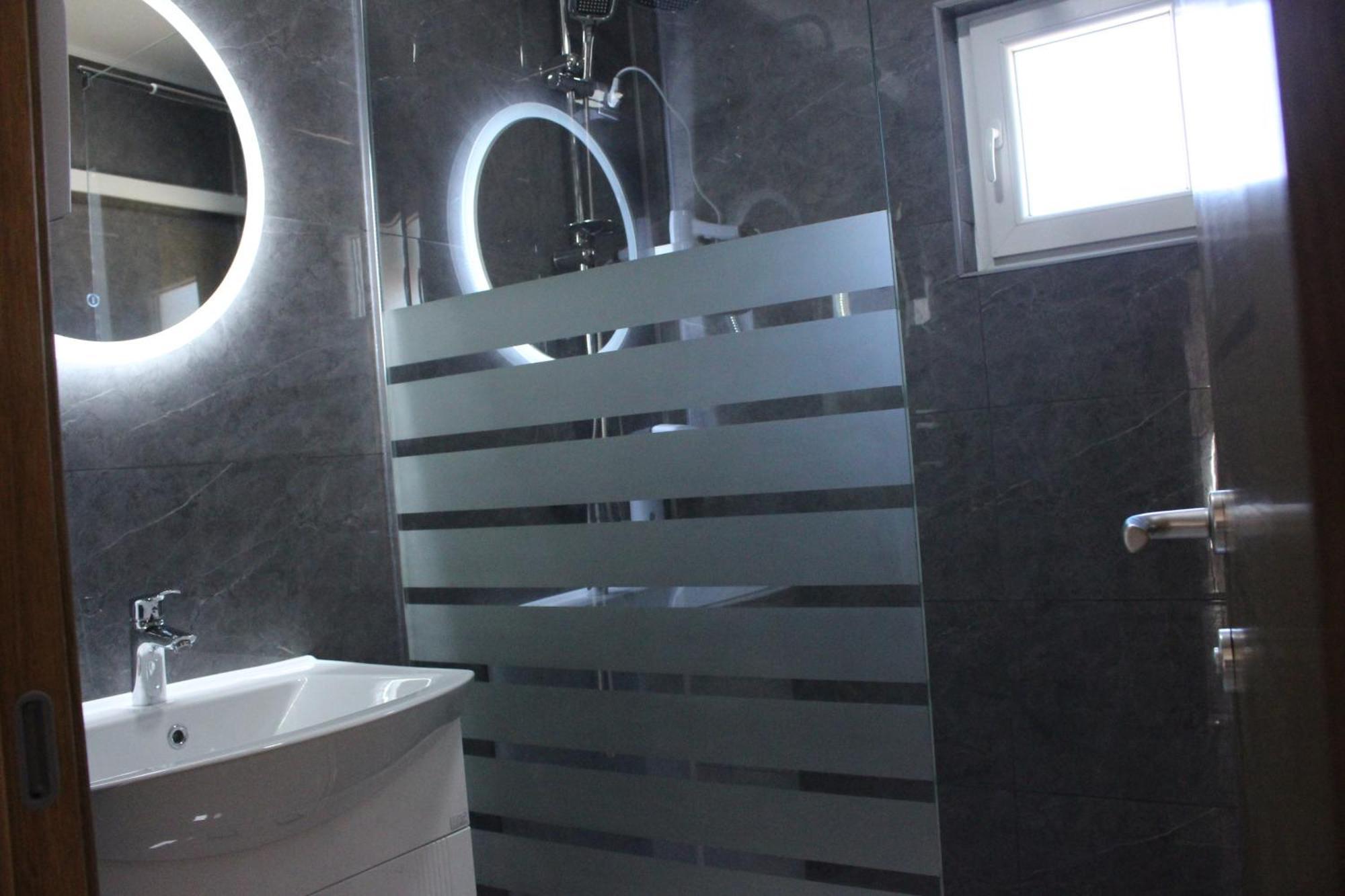 Apartmani Ramonda Teslić المظهر الخارجي الصورة